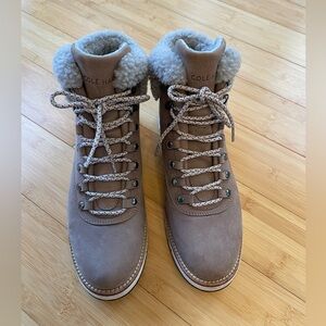 Cole Haan GrandExplore Hiking Boots with Sherpa Lining Size 10